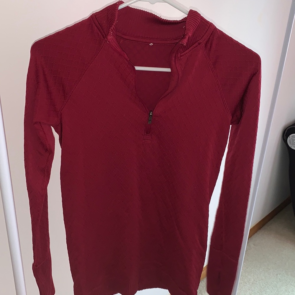 Lululemon long sleeve tech